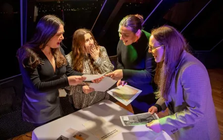 London Murder Mystery Dinner Cruise