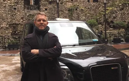 Heathrow Airport Pickup & Tour