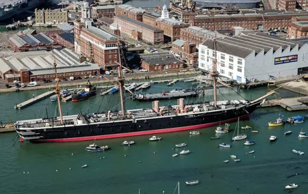 Heathrow Airport Private Transfer To Portsmouth Cruise Terminal