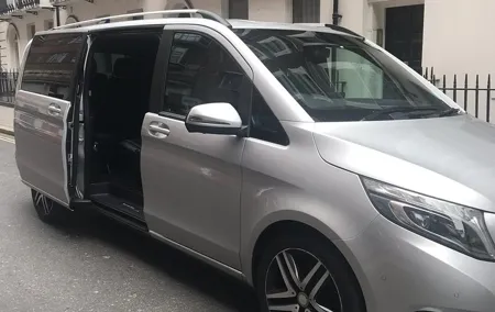 Private Transfer From Central London to Heathrow Airport