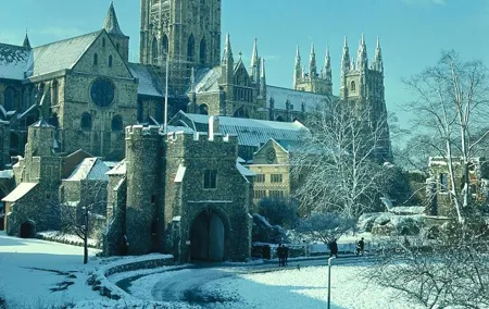 Leeds Castle, Canterbury Cathedral, Dover,Greenwich on Boxing Day