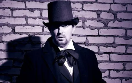 PRIVATE Jack the Ripper Ghost Walking Tour in London