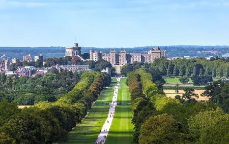 London to Windsor Castle Stonehenge and City of Bath Private Trip