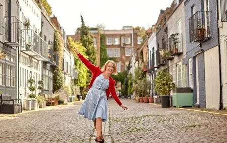 London Notting Hill PRIVATE professional photoshoot - 120min