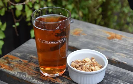 Private Historic Pubs of London Bridge and Borough Walking Tour