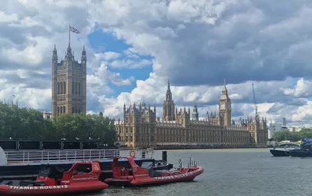 London Private Guided Taxi Tour