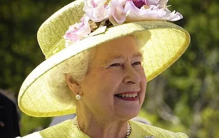 The Life & Legacy of Queen Elizabeth II-A Royal Private Tour