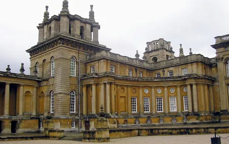 Private Airport Arrival or Departure Transfer Heathrow Airport to or from Oxford