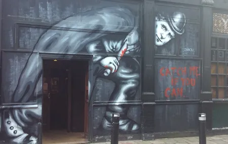 Private Tour: Jack the Ripper Day Time Walking Tour in London