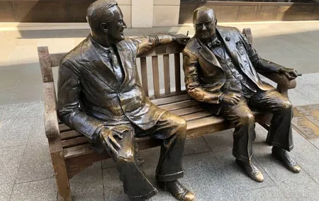 Private London Churchill tour with Blue Badge Tourist Guide