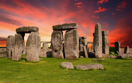 Private 6-hour excursion to Stonehenge from London with Hotel Pick Up
