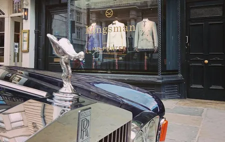 Unique London Walk: Secrets of Mayfair - Private Tour