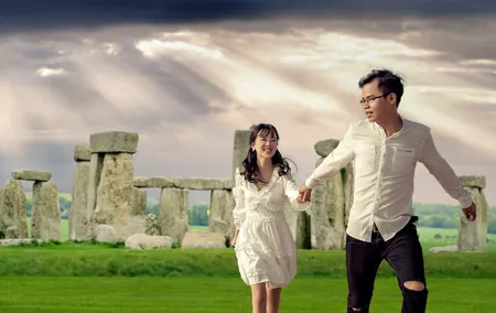 Private Stonehenge and Bath Photoshoot Tour from London