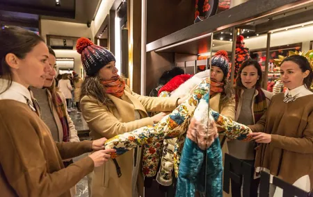 Fun London Shopping Tour
