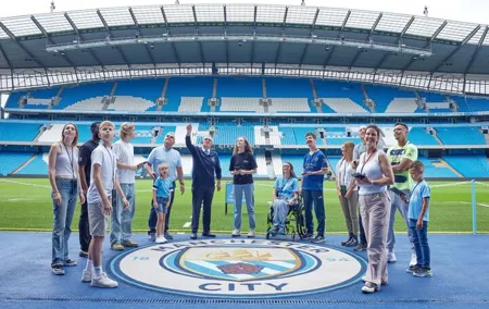 Etihad Stadium: Manchester City FC Tour by Rail From London