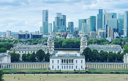 Historic Greenwich Private Walking Tour