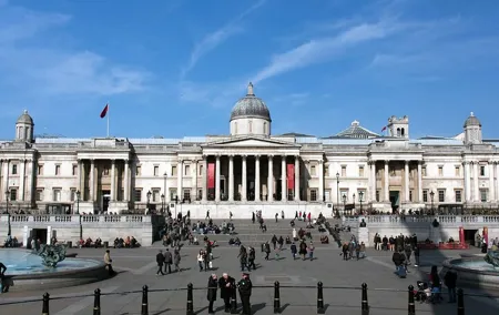 London Self-Guided Murder Mystery Tour by Trafalgar Square