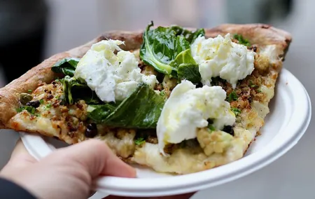 Small-Group Borough Market Guided Food Tour in London
