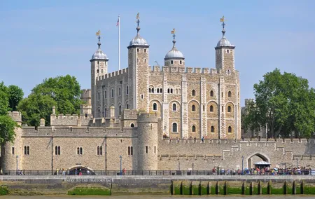 Medieval London: A Self-Guided Audio Tour from Monument to the Tower of London