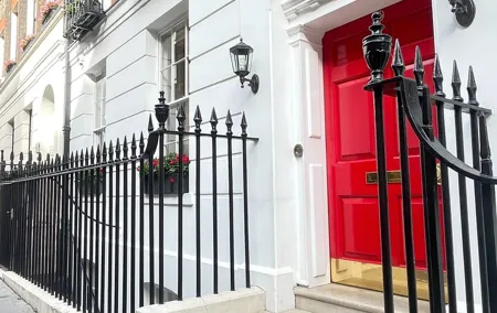Charles Dickens London Walking Tour