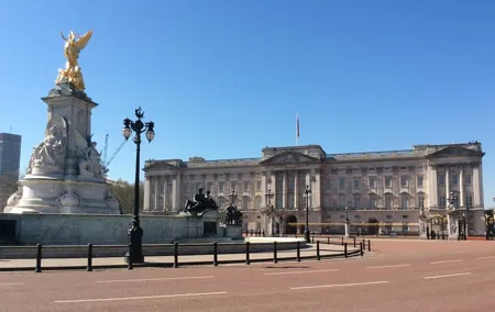 Royal London Private Walking Tour
