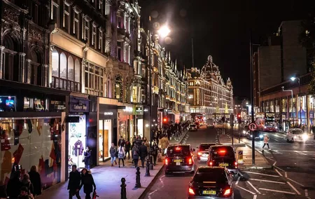 London By Night Black Taxi Tour