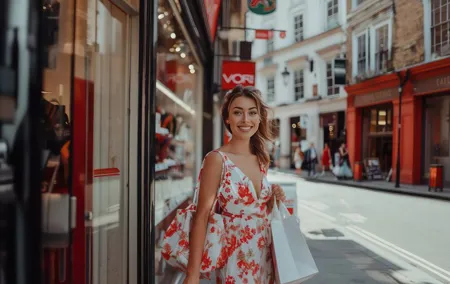 London Local Fashion Designers Shopping Tour with a Stylist