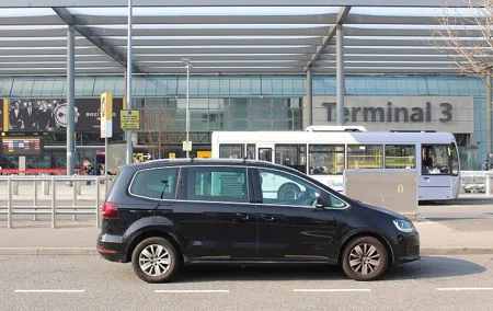 Private Arrival or Departure Transfer: London Heathrow Airport to Stansted Airport