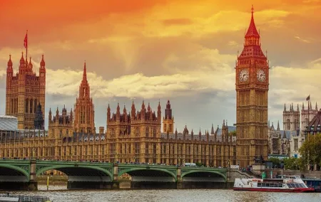 Westminster Self-Guided Walking Tour In London