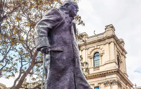 London Churchill & World War 2 Walking Tour