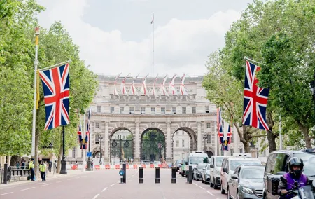 London Walking Tours: Discover History, Culture & Mystery