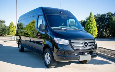 Departure by Private Minibus: London city to London LHR Airport