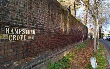 Celebrity Houses Tour of London