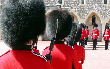 London Changing of the Guards Ceremony Private Walking Tour