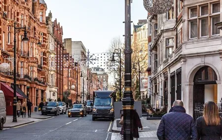 London’s Most Luxurious Neighbourhood: A Self-Guided Audio Tour of Mayfair