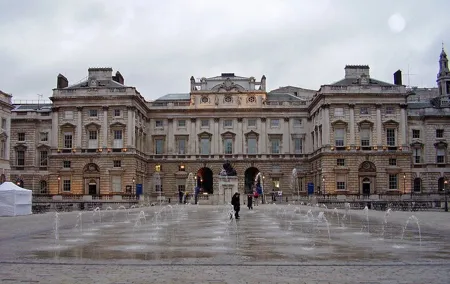 London Lights: A Self-Guided Audio Tour of the Cultural Capital of the World