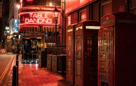 A Camp Self-Guided Tour of London with Paul Baker