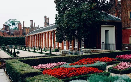 Regal Retreat: Day Trip to Hampton Court Palace from London