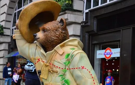 Paddington Bear Walking Tour of London