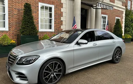 Private London Transfer: Experience the Luxury of Stardom