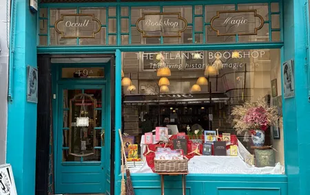 Book Shops in London Guided Walk Tour