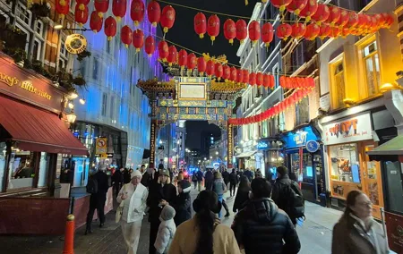 “London’s Soho: Hidden Asian Street Food Tasting Experience”