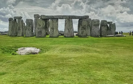 Private Layover Tour in Stonehenge from Heathrow Airport