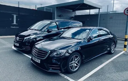 Private Limo Transfer from London City Center To Harwich Port
