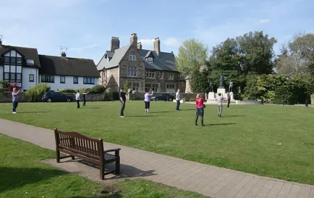 Private Tour: Doctor Who TV Locations and Tour of Cardiff from London