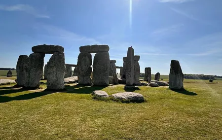 London to Stonehenge | Private RoundTrip