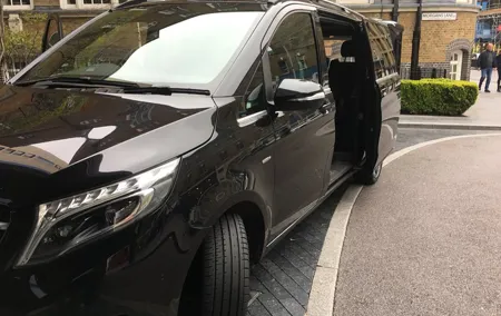 London Stansted Airport Private Transfers to/from London (Postcode N1-NW1-SE1)