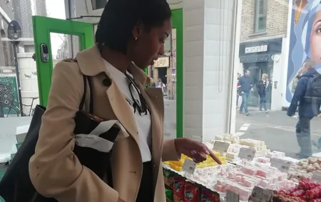 Private British Food Market Tour in East London