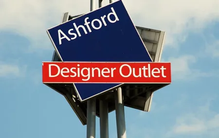 Private Shopping Tour from London hotels to Outlet Ashford