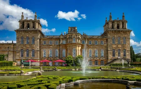 Downton Abbey to Cotswolds 11 Hour London Tour